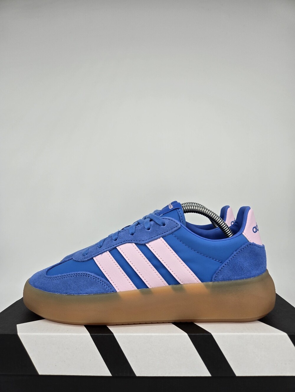 adidas Women's Barreda Decode IH1442 Ray Blue Clear Pink Shoes Size 7